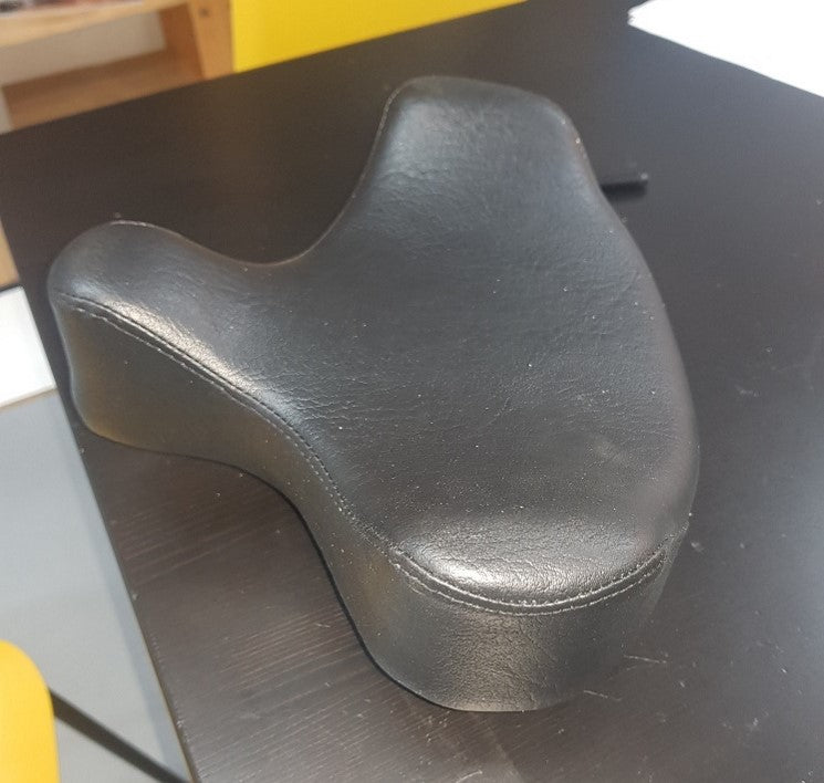 Pommel Saddle