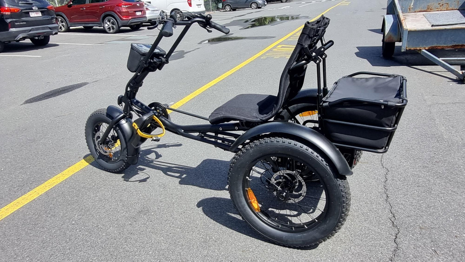 Trident Semi-Recumbent Electric Tricycle — view 11