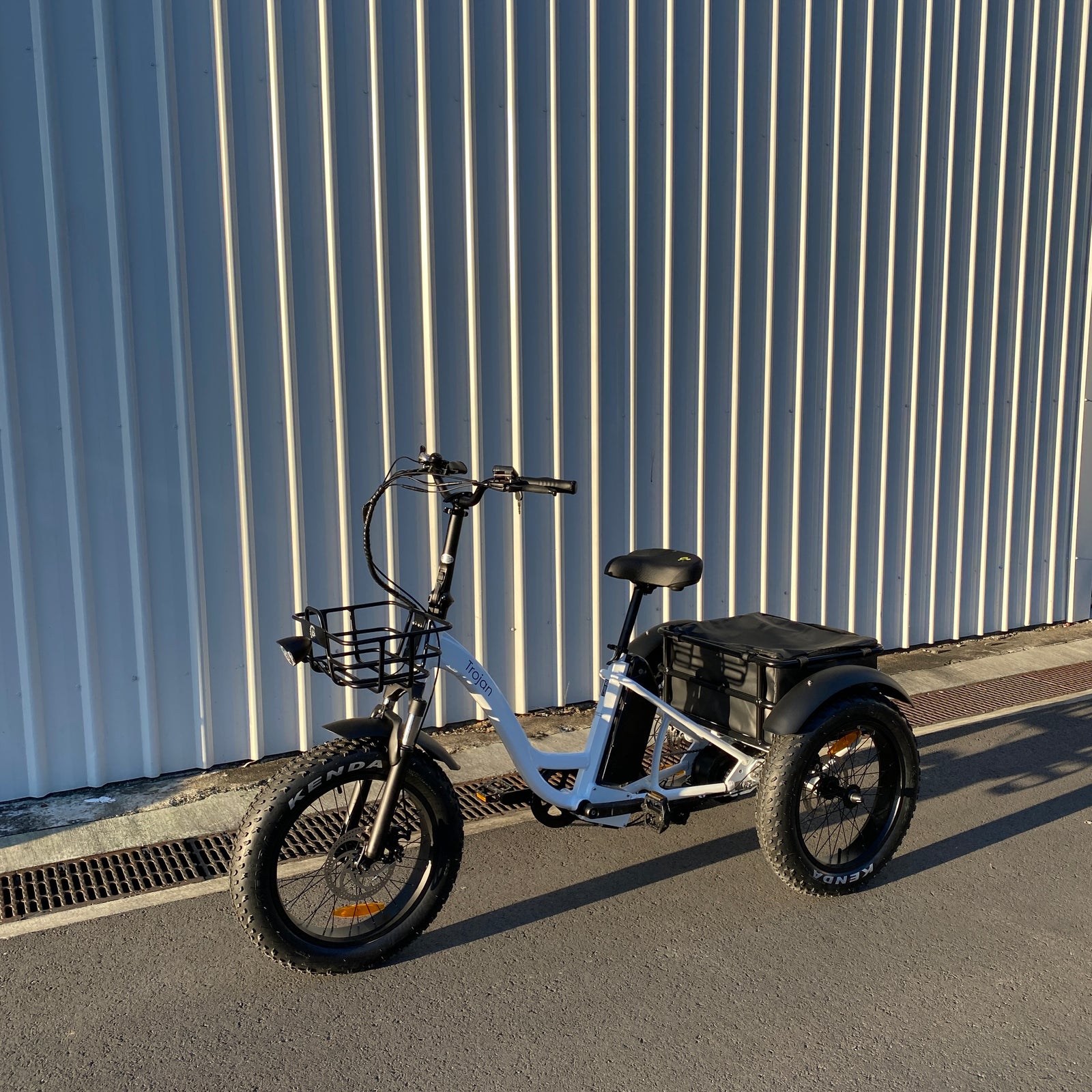 Trojan Fat Tyre Electric Trike — view 14