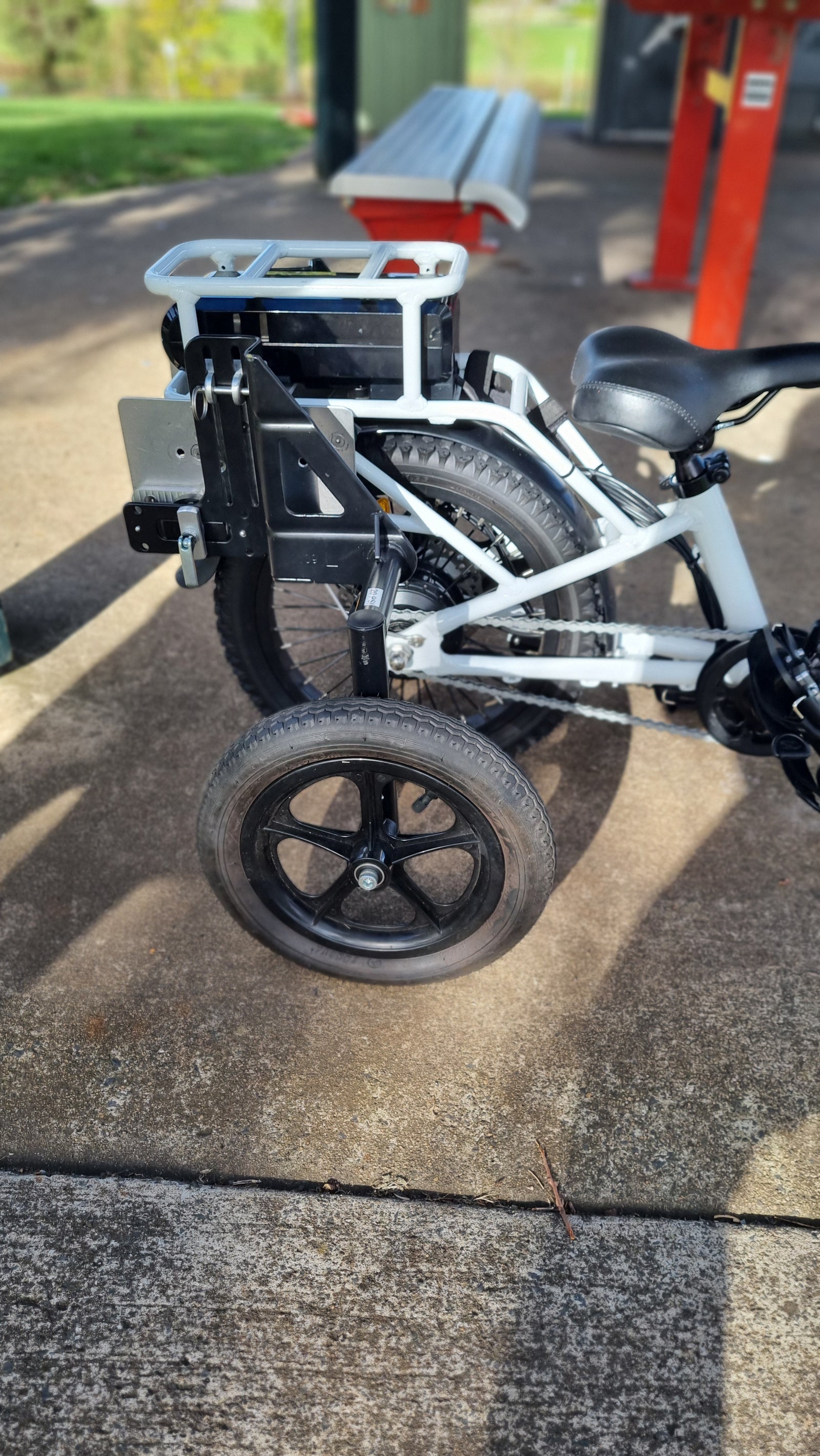 Lightning Electric Bike — view 27