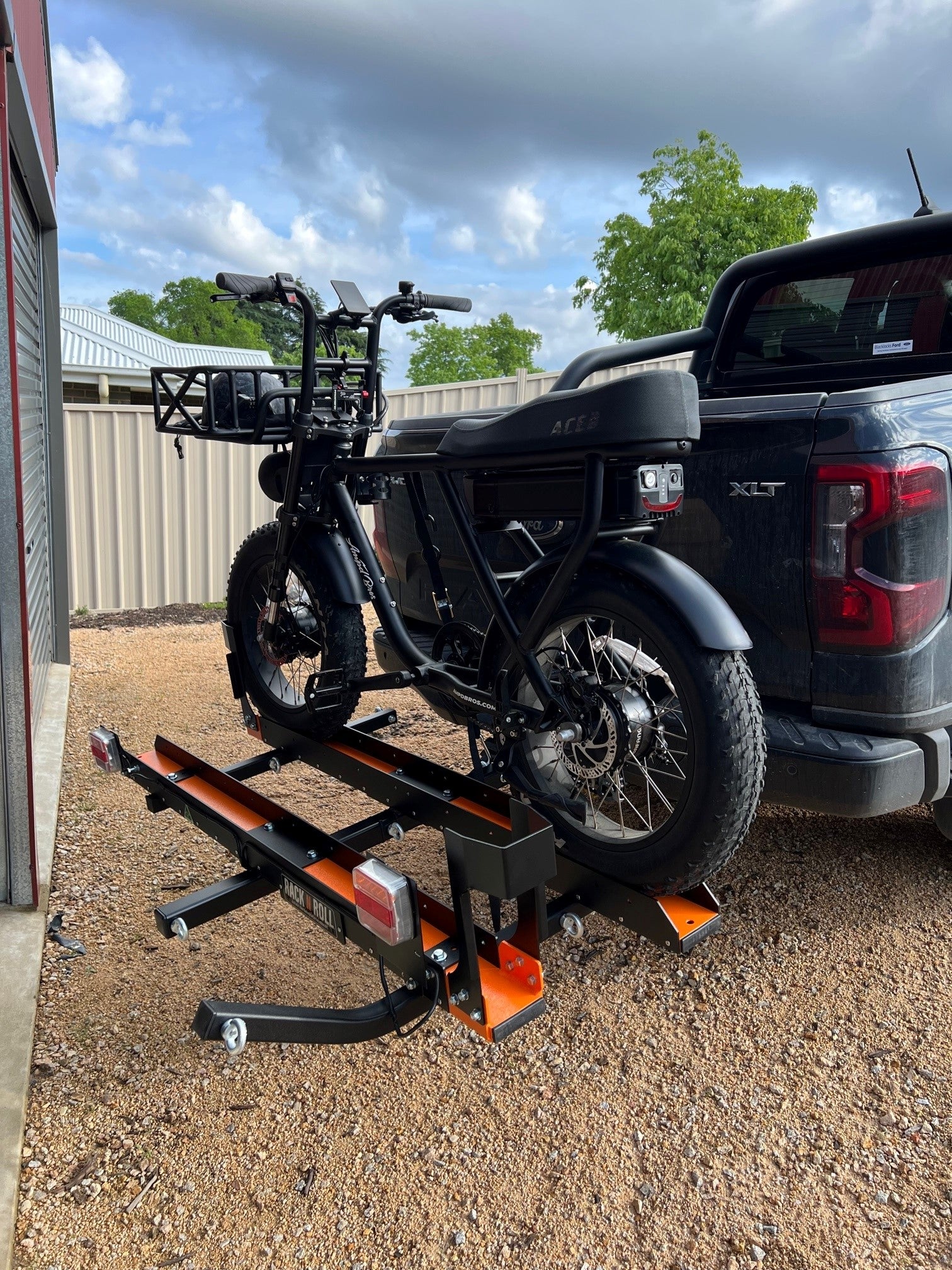 Rack and roll motorcycle carrier online