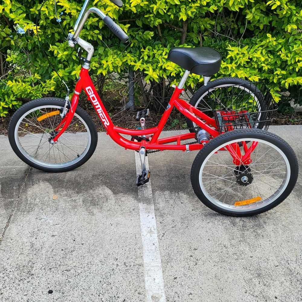 
                      
                        Red Gomier mechanical tricycle
                      
                    