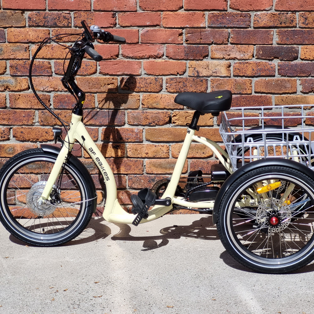 light yellow BF i-Tri 20-inch Electric Tricycle outside