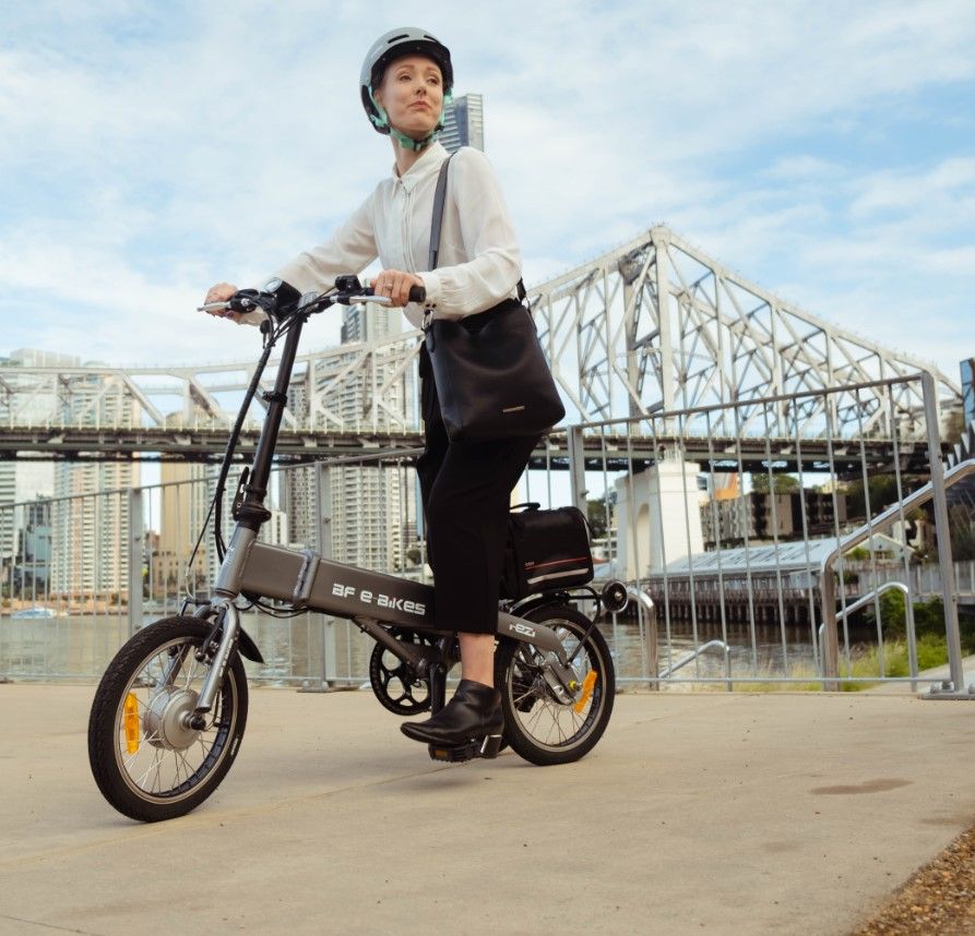 
                      
                        Women on the BF i-Ezi Folding Electric Bike 
                      
                    