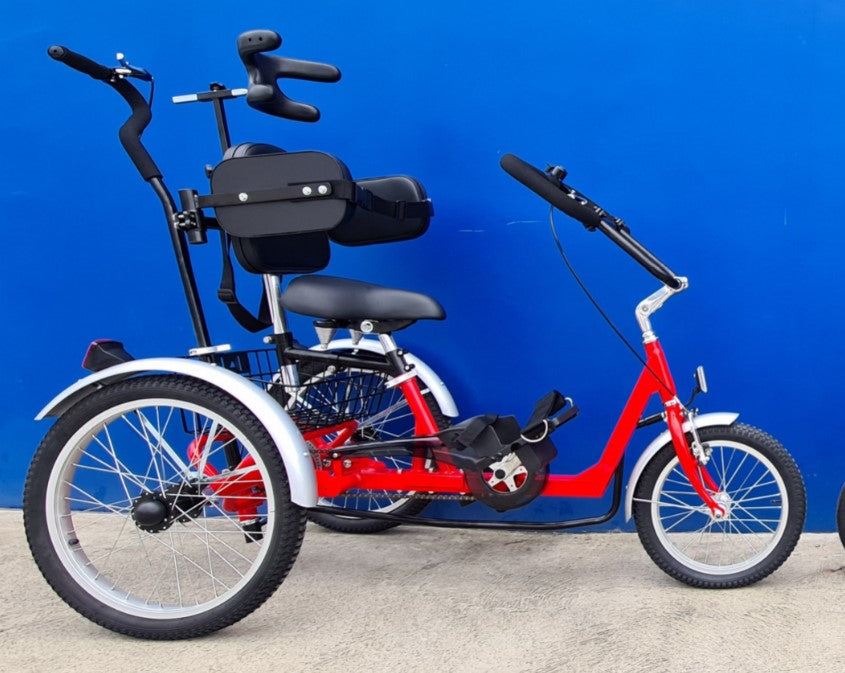 Red Muskateer 16" rear steer mechanical tricycle